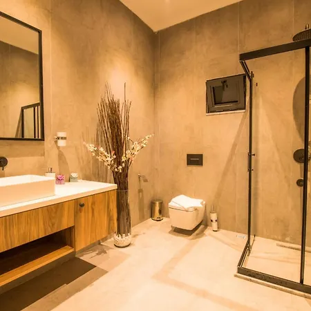 Villa 4 Bdr Ultra Luxury With Cinema Victoria
